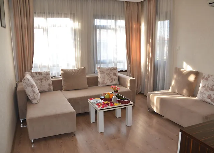 Parlamenter Hotel 2*